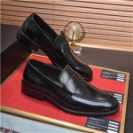 프라다   P-75837483