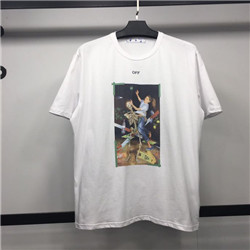 오프 화이트-743843