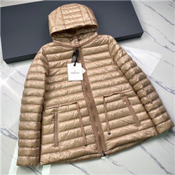 몽클레어  M-759489