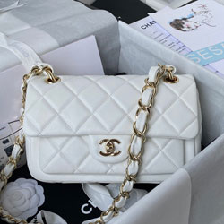 샤넬 플랩 백 AS2798