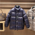 프라다 P-64384783