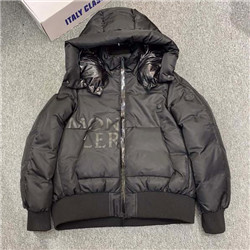 몽클레어  M-7498374