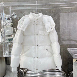 몽클레어  M-75948974