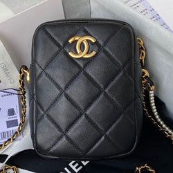 샤넬  코스메틱 케이스 AS2857