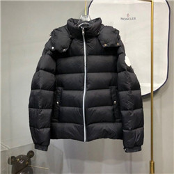 몽클레어  M-783493