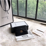 구찌  G-75938493