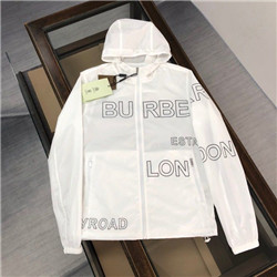 버버리   B-898493