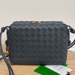 보테가 베네타 핸드백 22cm 680255