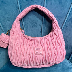 미우미우 숄더백 5BC108