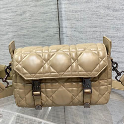 크리스찬디올 크로스백 S0709