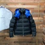 몽클레어  M-6688