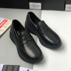 프라다 P-5646452