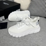 프라다 P-654812