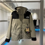 THE NORTH FACE  T-1654