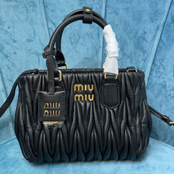 미우미우 숄더백 5BA259