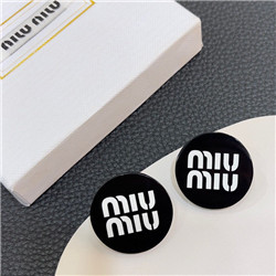 미우미우 M-4648