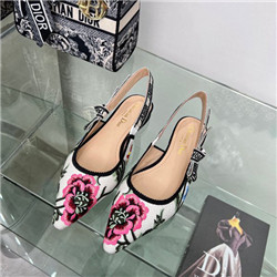 디올 D-31548