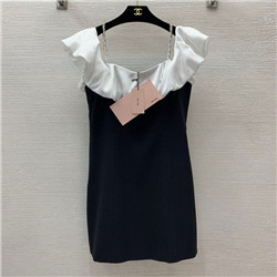 미우미우 M- 263263