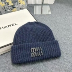 미우미우 M- 6768