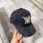 디올 D-468397