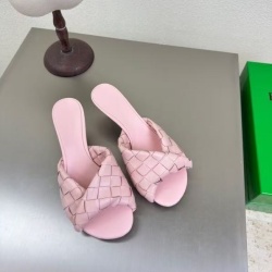 보테가  BV-74983