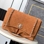 샤넬 플랩 백 AS5374